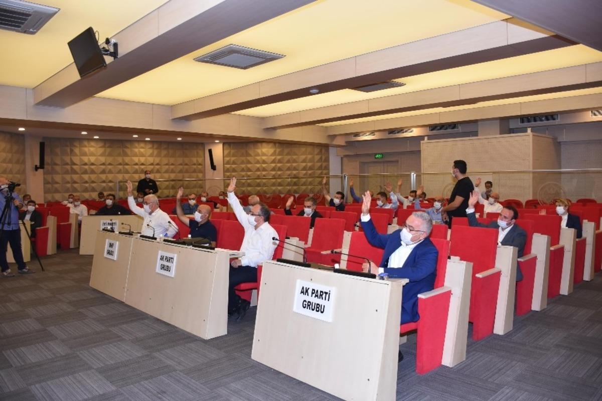 Şehzadeler&rsquo;de enc&uuml;men ve komisyon &uuml;yeleri belirlendi