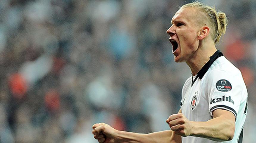 Beşiktaş'a Domagoj Vida'dan kötü haber