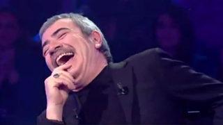 Selçuk Yöntem, soruyu görünce gülme krizine girdi!