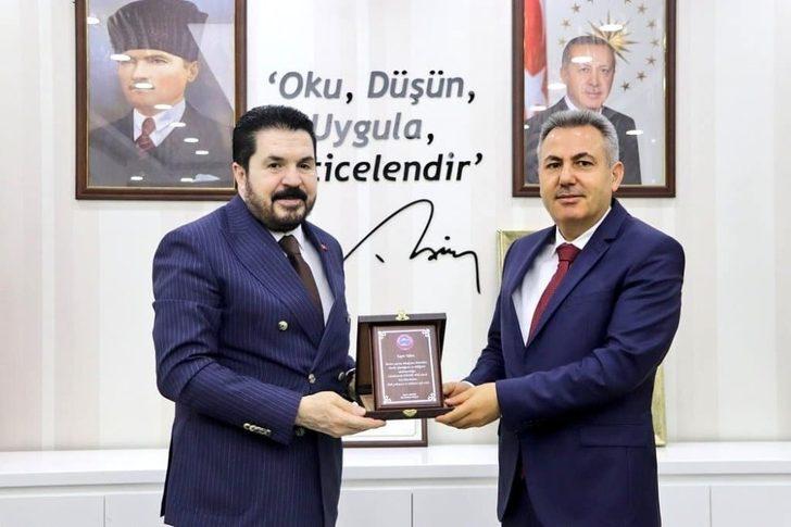 Vali Elban, Başkan Sayan’a veda ziyaretinde bulundu G3