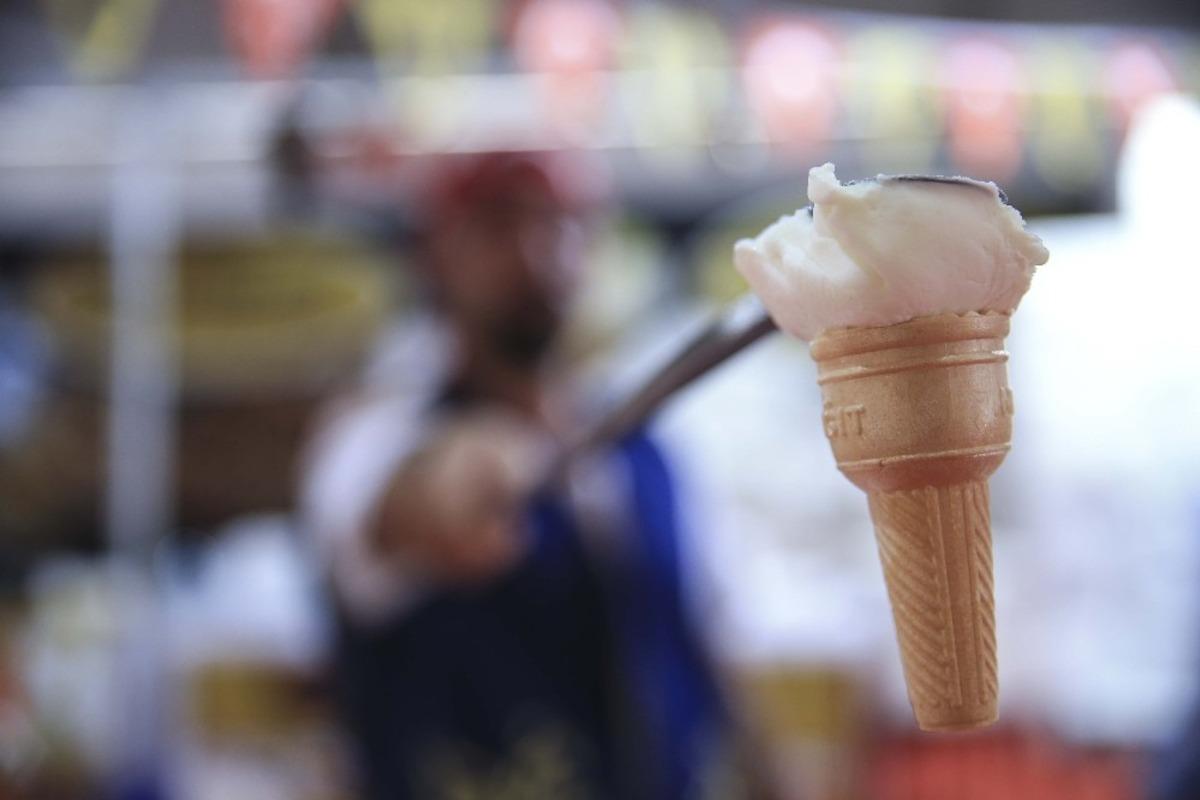 Vitamin B&uuml;feleri&rsquo;nden dondurma s&uuml;rprizi