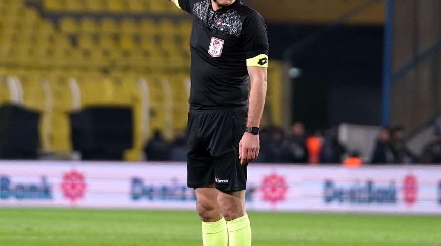 Kayserispor-Gen&ccedil;lerbirliği ma&ccedil;ını &Uuml;mit &Ouml;zt&uuml;rk y&ouml;netecek