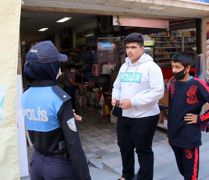 Polisi gören panikle maskeye sarıldı! G5