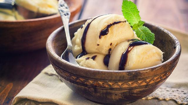 Bir daha dışarıdan almayacaksınız! İşte harika dondurma tarifleri...