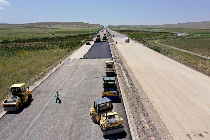 Ankara-Niğde Otoyolu'nda sona yaklaşıldı! Marmara Bölgesi'ni Akdeniz ve Güneydoğu Anadolu bölgelerine bağlayacak G5