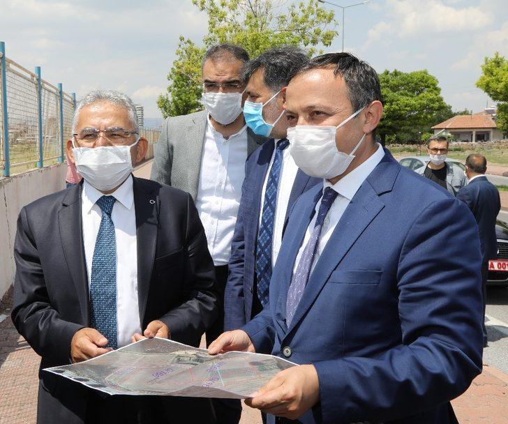 ERÜ’ye Yapılacak Yurt Arsası Yerinde İncelendi G1