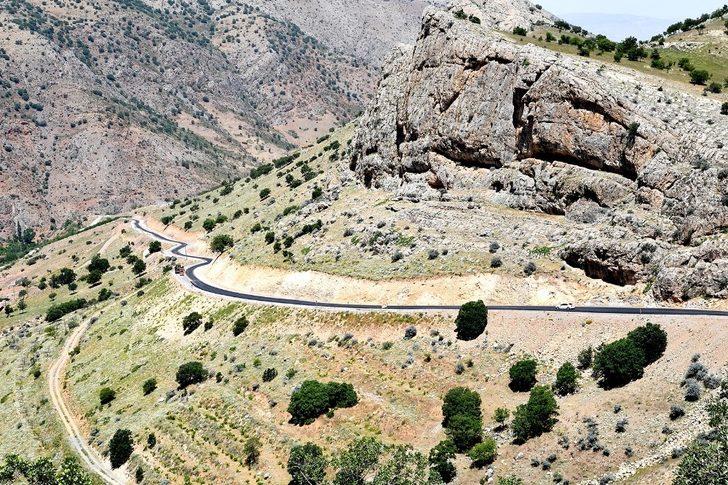 Malatya Büyükşehir Belediyesi, Kadiruşağı yolunu asfaltlıyor G2