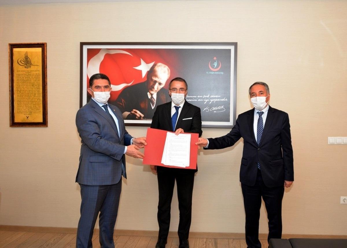 Milletvekili &Ccedil;elebi: "Ağrı artık daha nitelikli sağlık hizmeti alacak"