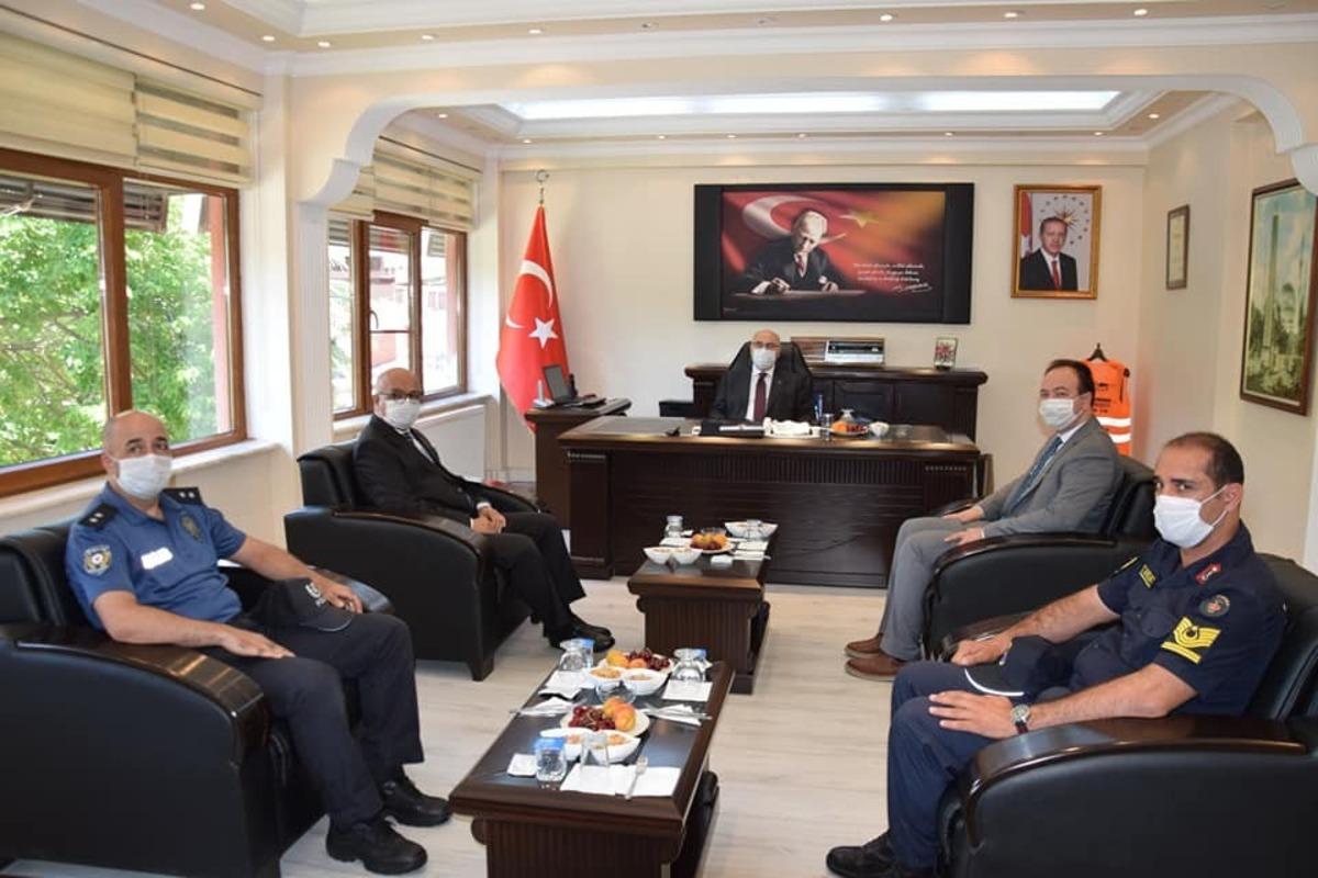 Vali K&ouml;şger&rsquo;den Yenipazar&rsquo;a veda ziyareti