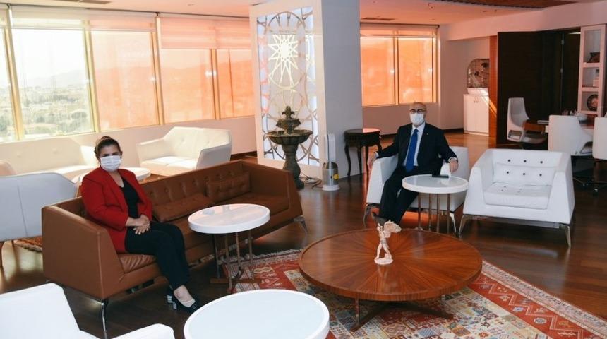 Vali Köşger, Başkan Çerçioğlu’na veda ziyaretinde bulundu