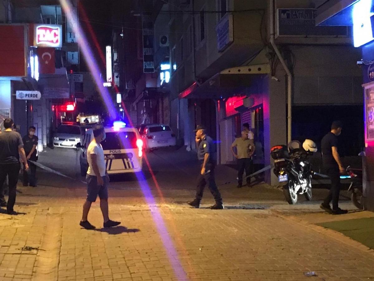 Aydın&rsquo;da silahlı ve bı&ccedil;aklı kavga: 2 yaralı