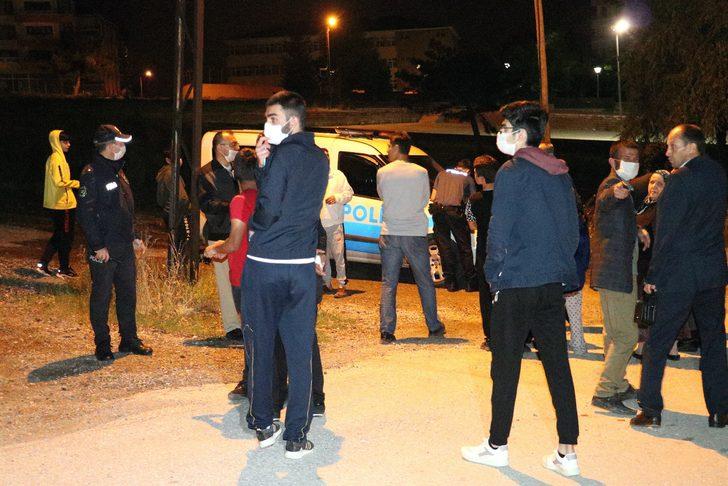 Ankara'da 18 katlı bina çökme riskine karşı tahliye edildi G3