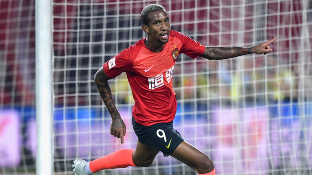 Adı Beşiktaş ve Fenerbah&ccedil;e ile anılan Talisca'dan s&uuml;rpriz a&ccedil;ıklama