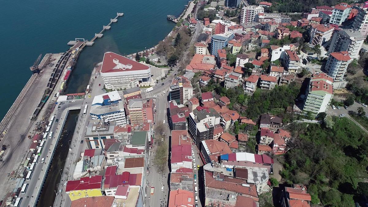 Zonguldak Pandemi Kurulu &Uuml;yesi Dr. A&ccedil;ıkg&ouml;z: Yeni normalleşmeyi halkımız yanlış anladı