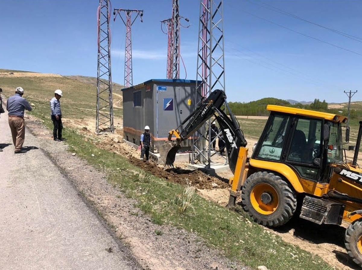 Muhtarlardan VEDAŞ&rsquo;a teşekk&uuml;r