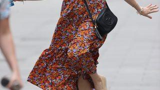 Kelly Brook'un işe dönüş sevinci 