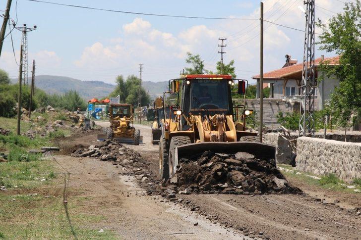Özdoğan, "Hacılar’ın dört bir yanında gayretle çalışıyoruz" G2