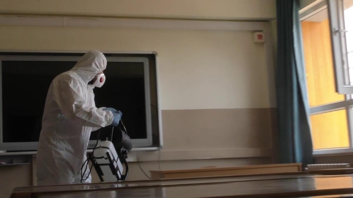 LGS &ouml;ncesi okullar dezenfekte edildi