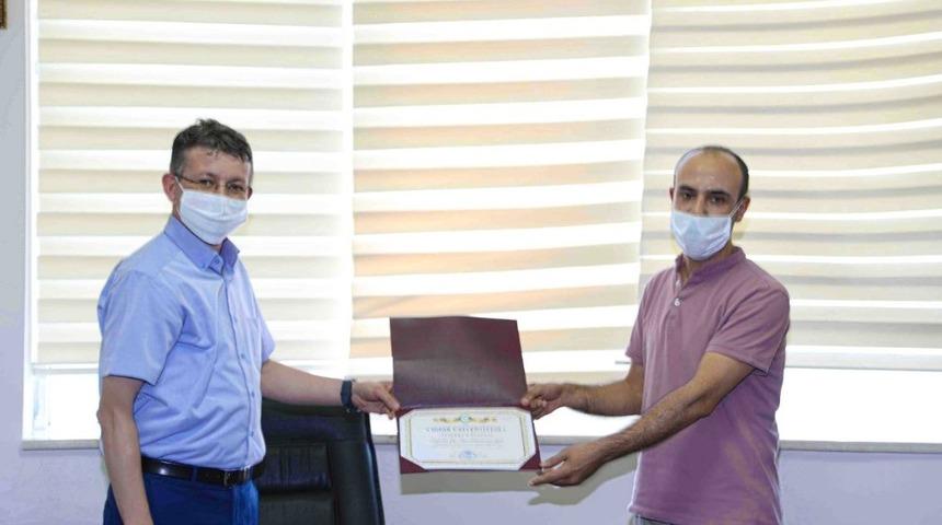 Iğdır  &Uuml;niversitesi Lisans&uuml;st&uuml; Eğitim Enstit&uuml;s&uuml; M&uuml;d&uuml;rl&uuml;ğ&uuml;ne Murat Karavelioğlu getirildi