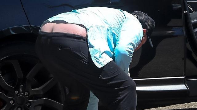 Matthew Perry'nin kalçası görününce alay konusu oldu