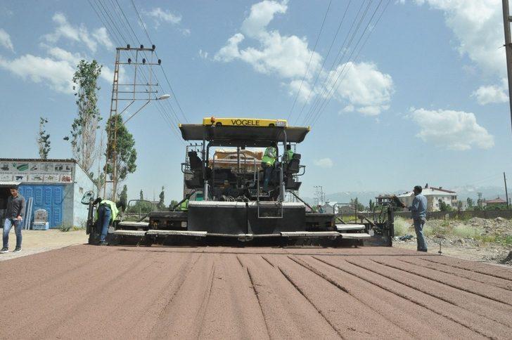 Yüksekova’da yol çalışması devam ediyor G4