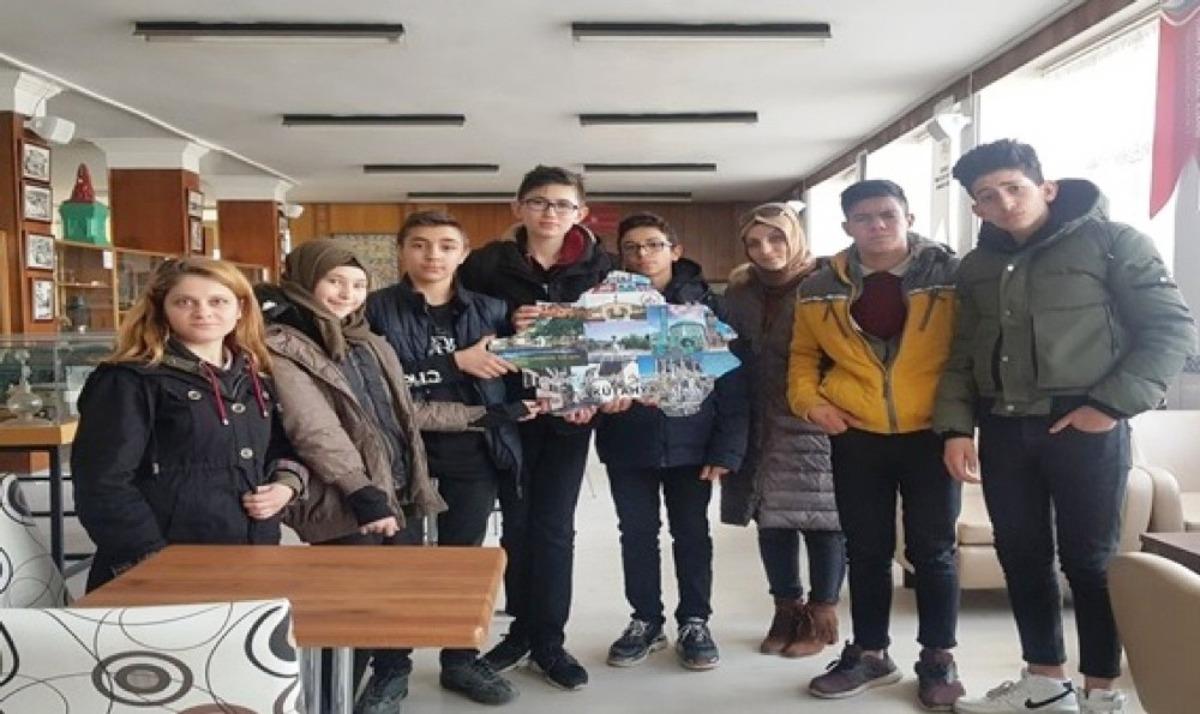 Meslek Lisesi &ouml;ğrencileri K&uuml;tahya&rsquo;yı tanıttı
