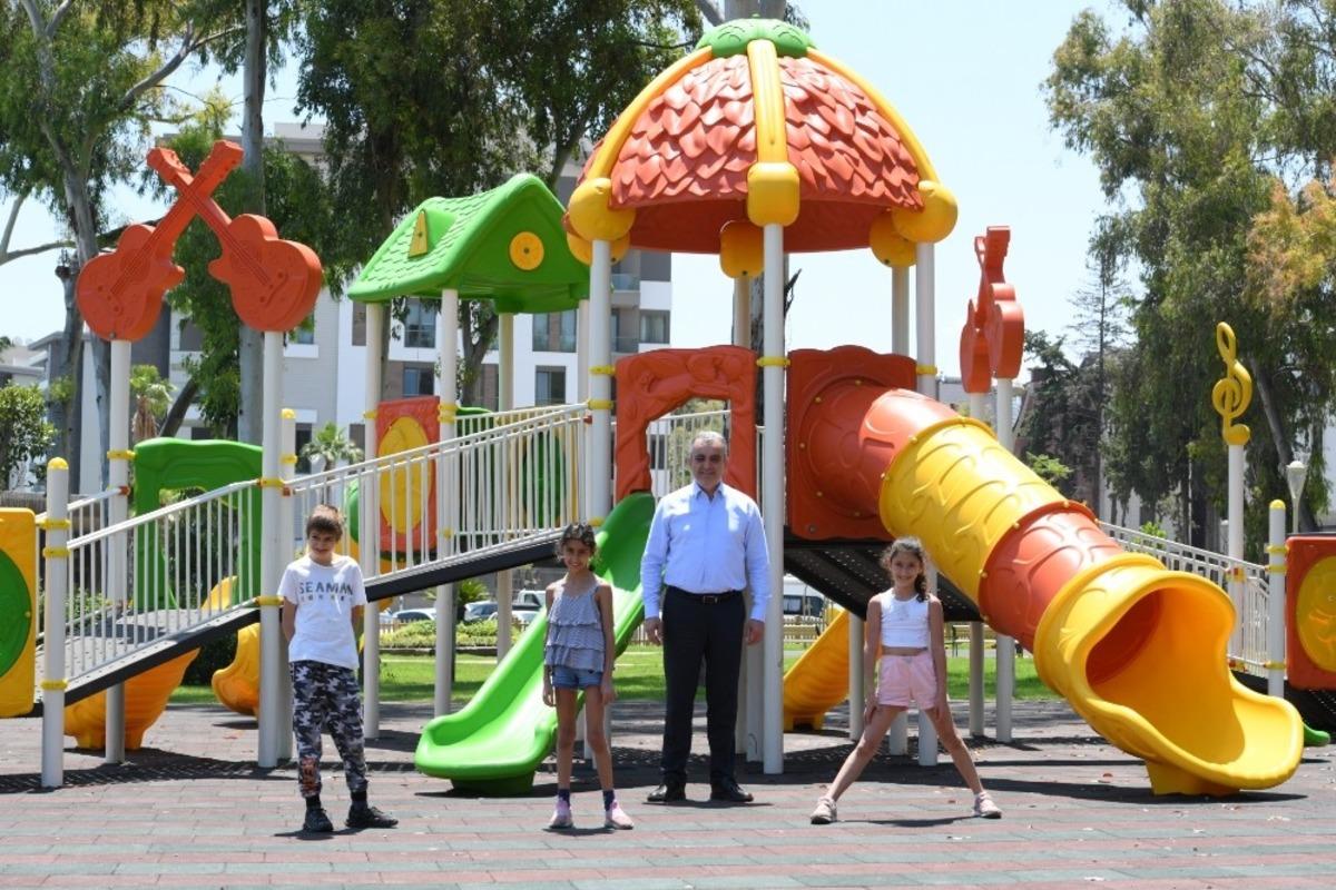 Konyaaltı&rsquo;na 1 yılda 17 park