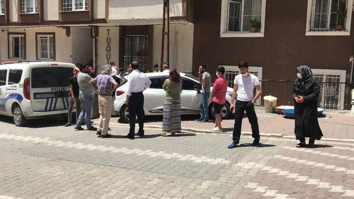 Esenyurt’ta korkunç olay! 8 aylık bebek 3'üncü kattan düştü G2