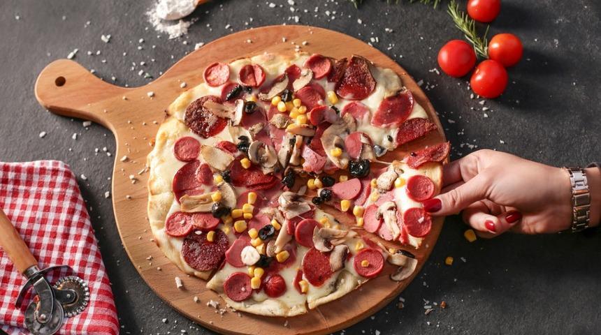 İtalyanların sır gibi sakladığı pizza hamurunun püf noktaları!