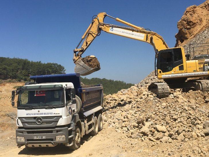 Manavgat-Gündoğmuş bağlantı yolu genişliyor G4