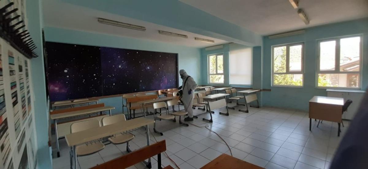 Marmaris&rsquo;te okullar sınav &ouml;ncesi dezenfekte edildi