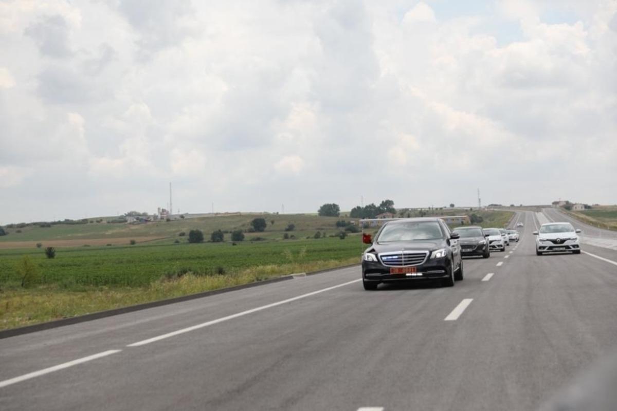 Kırklareli-Saray duble yol yapımı s&uuml;r&uuml;yor