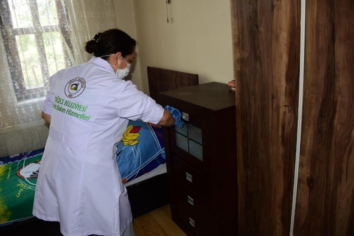 D&uuml;zce Belediyesi&rsquo;nin evde bakım hizmetleri başlatıldı