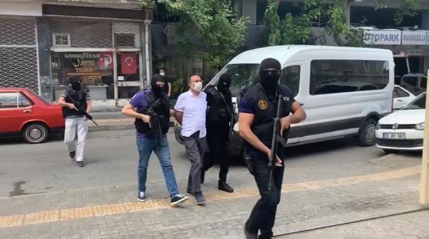 Terör örgütü DHKP/C'nin kasası İzmir'de yakalandı