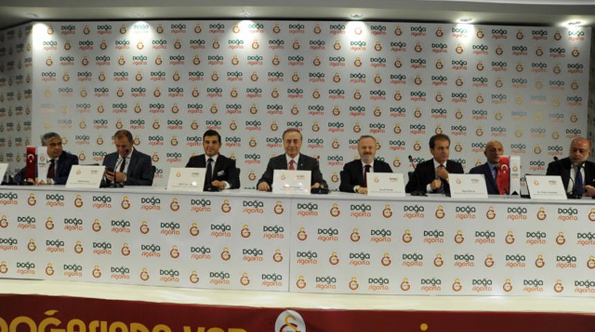  Galatasaray'da Erol Özmandıracı ile Ömer Cansever istifa etti