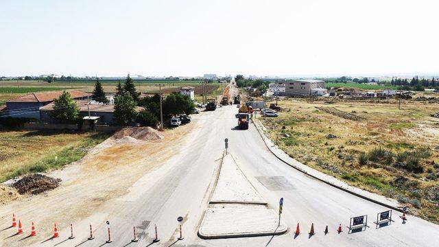 Karaman Belediyesi ikinci organize sanayi yolunu asfaltlıyor