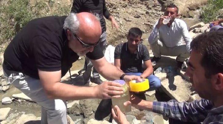 Böbrek taşına iyi geldiği iddia edilen suya inceleme! Uzmanı uyardı G4