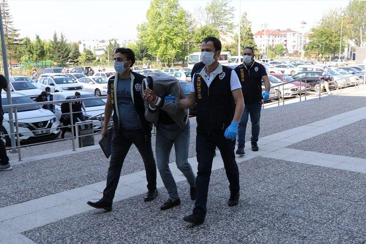 Bolu merkezli suç örgütü operasyonunda gözaltına alınan zanlılar adliyeye sevk edildi G3