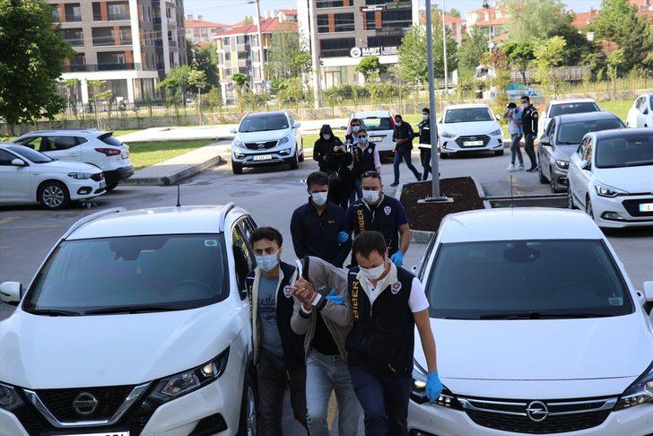 Bolu merkezli suç örgütü operasyonunda gözaltına alınan zanlılar adliyeye sevk edildi G5