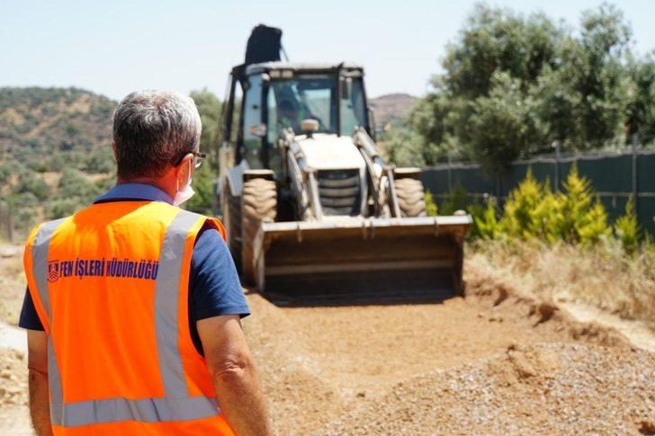 Karaova Mahallelerinde yol çalışmaları başladı G5