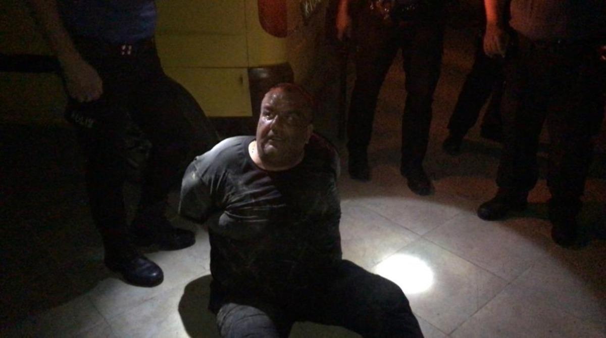 Alkoll&uuml; vatandaş il&ccedil;eyi karıştırdı! Bir gecede yapmadığı kalmadı