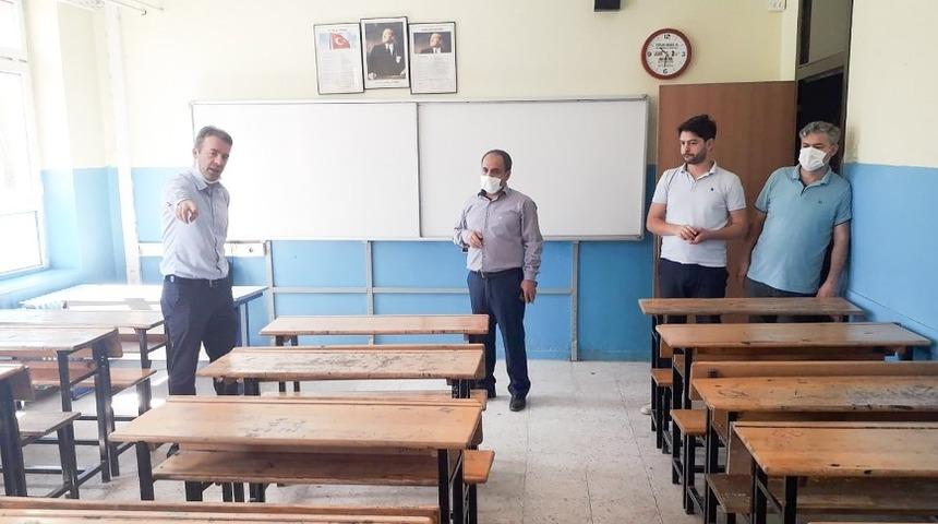 Yunak’da okullar LGS’ye hazır