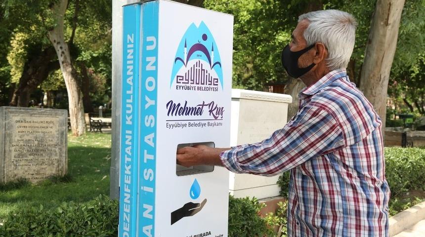 Eyyübiye’de dezenfekte istasyonları kuruluyor