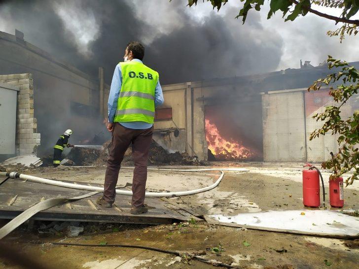 Gaziantep OSB'de fabrika yangını G3