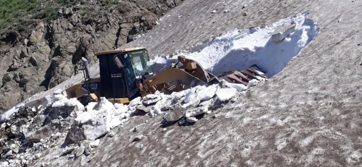 Haziran ayında karla m&uuml;cadele