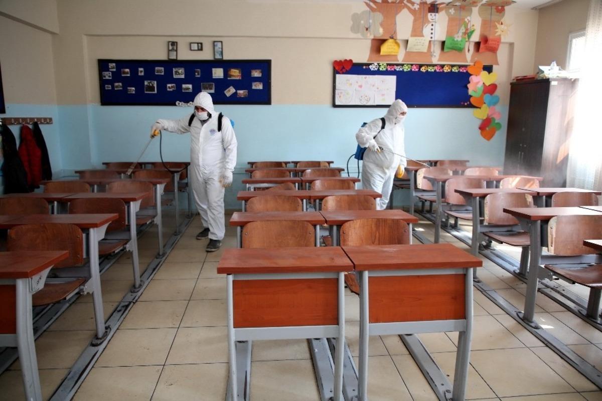 Akdeniz&rsquo;de okullar LGS&rsquo;ye hazırlanıyor