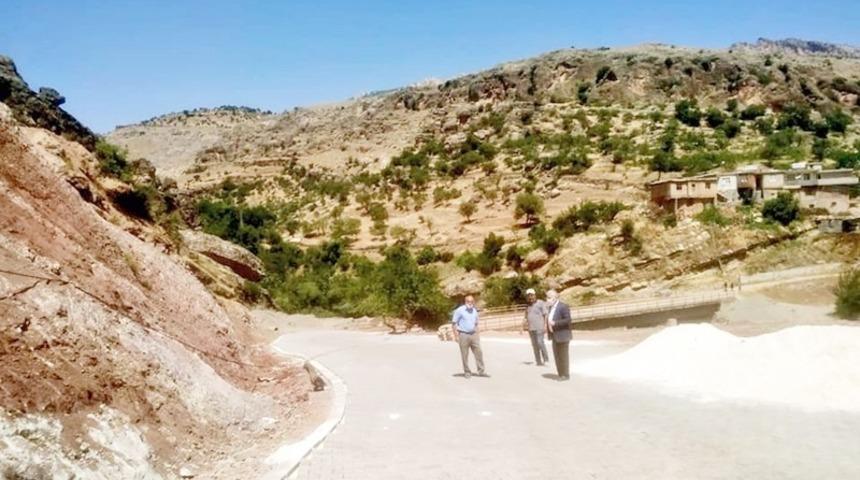 &Ccedil;ermik&rsquo;te yol genişletme &ccedil;alışmaları