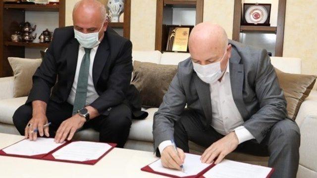 Orman Genel Müdürlüğü ile Erzurum Büyükşehir Belediyesi arasında ağaçlandırma protokolü imzalandı