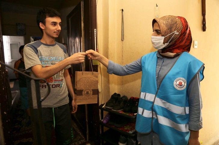 Kağıthane’de sınavlar öncesi öğrencilere motivasyon hediyesi G1