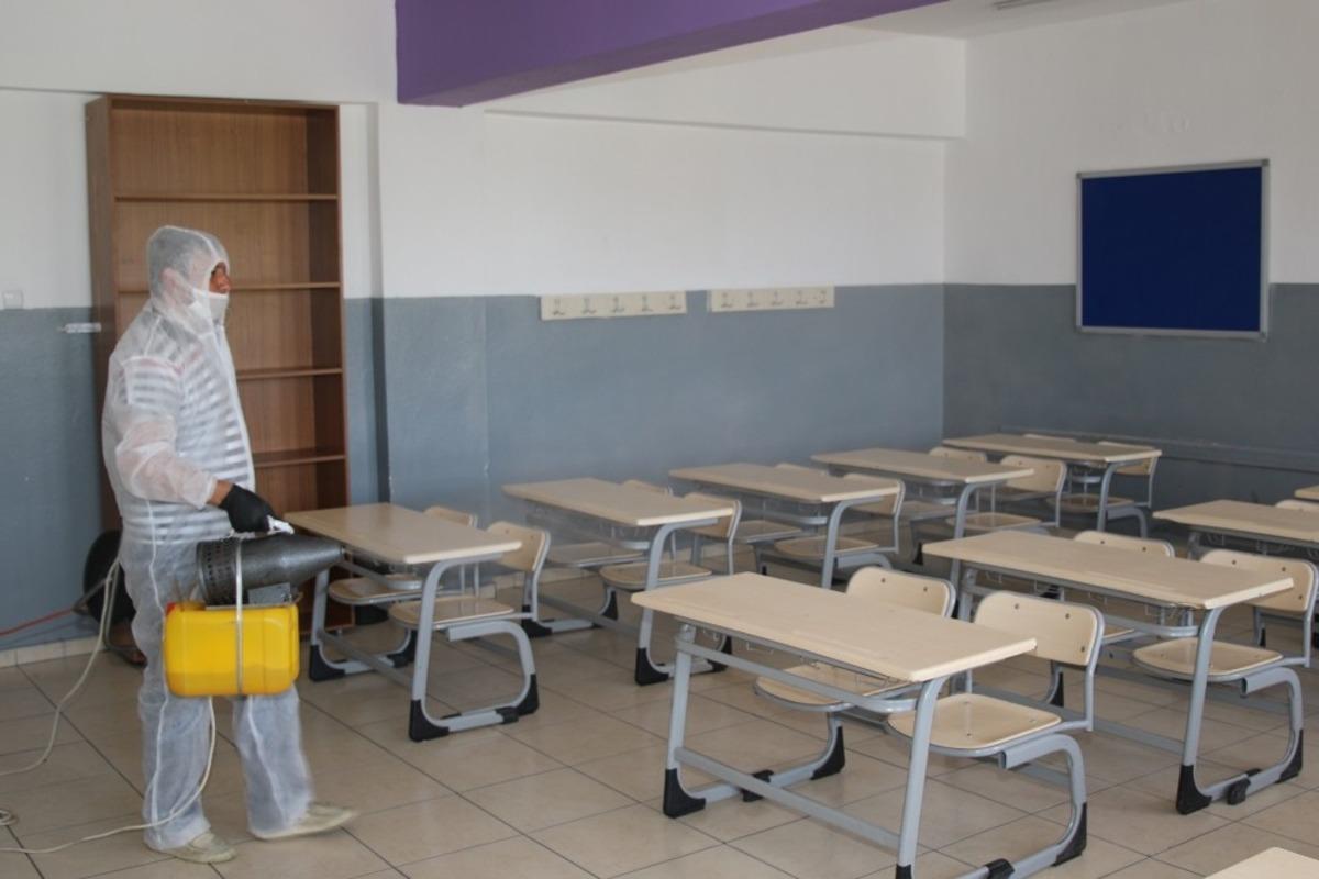 Hacılar&rsquo;da okullar sınav &ouml;ncesi dezenfekte edildi